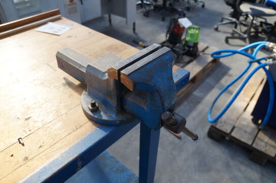 Filebænk med skruestik