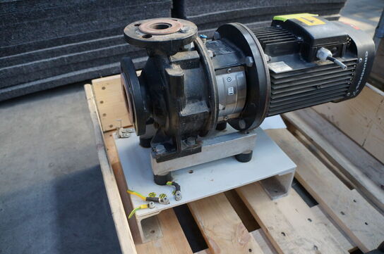 2 stk. pumper GRUNDFOS