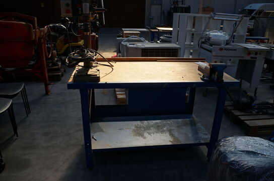 Filebænk med skruestik