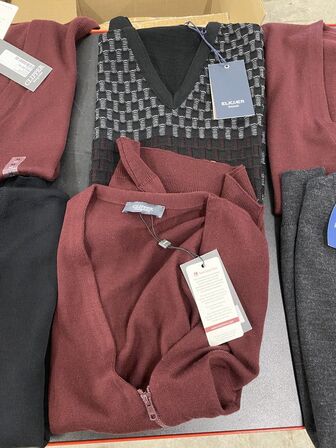 6 stk blandet veste str medium samlet pris 3000.-