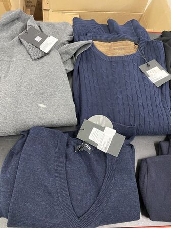 5 stk blandet bluser str 2xlarge samlet pris 3500.-