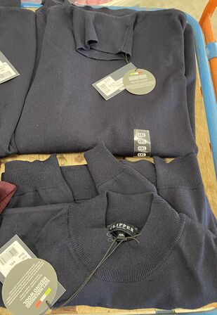 4 stk blandet bluser str 4xlarge samlet pris 3300.-