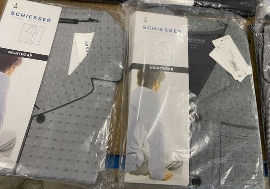 6 stk Pyjamas sæt str small fra Schiesser samlet pris 3300.-
