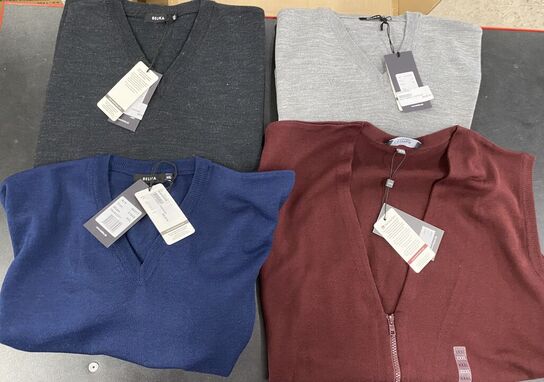 4 stk blandet veste 2x3xlarge og 2x4xlarge samlet pris 2000.-