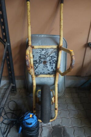 Trillebør samt dykpumpe BILTEMA DP 402