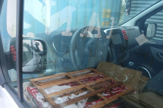 Varebil RENAULT Trafic 1.6 Dci 140