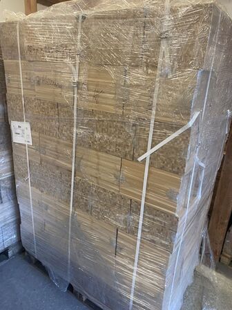 149,76 m2 Massivt eg højkantsparket (se beskrivelse)