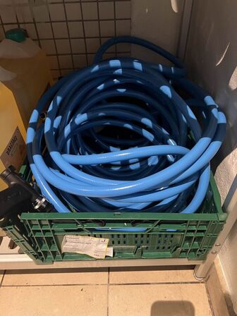 Slange til gulvvask med pistol