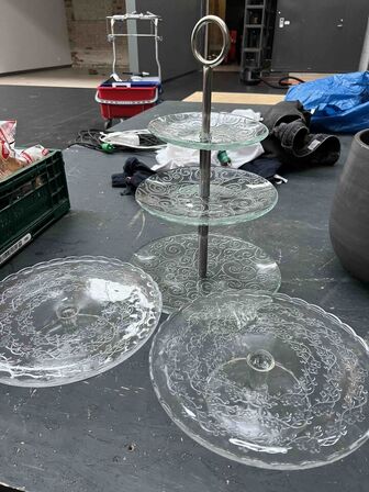 2 stk. Fade og 1 stk. opsats i glas