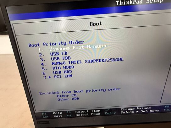 Bærbar computer LENOVO X1 Carbon 6th Gen.