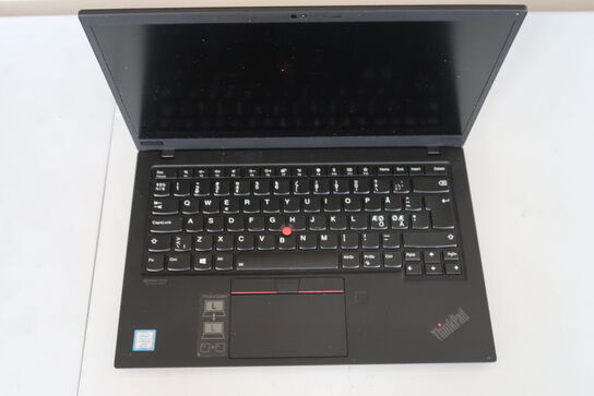 Bærbar computer LENOVO X1 Carbon 7th gen.