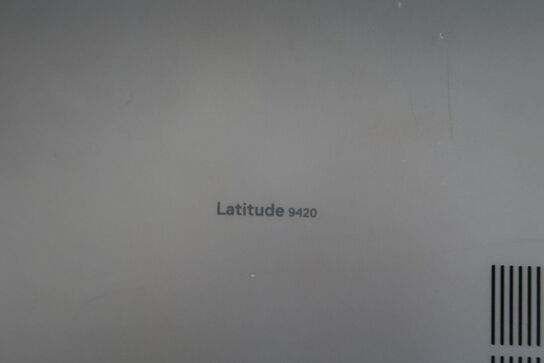 Bærbar computer DELL Latitude 9420