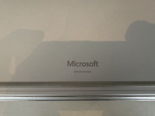 Bærbar computer MICROSOFT Surface Book 2