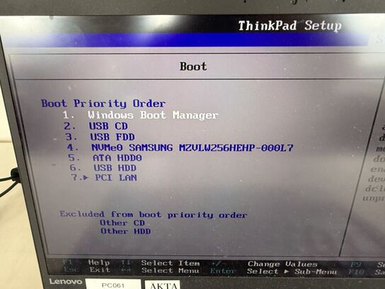 Bærbar computer LENOVO X1 Carbon 5th Gen.