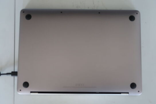 Bærbar computer APPLE MacBook Pro 13" 2020