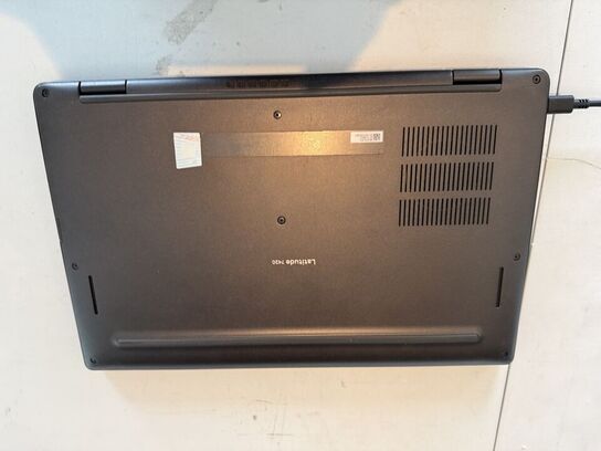 Bærbar computer DELL Latitude 7420