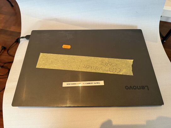 Bærbar computer LENOVO V130-15IKB