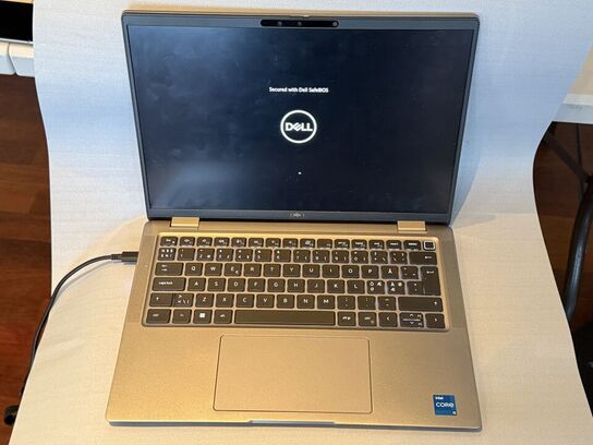 Bærbar computer DELL Latitude 7440