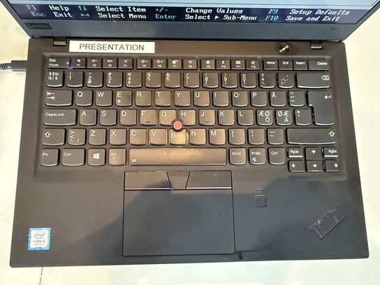 Bærbar computer LENOVO X1 Carbon 6th Gen.