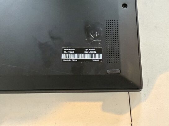 Bærbar computer LENOVO X1 Carbon 7th gen.