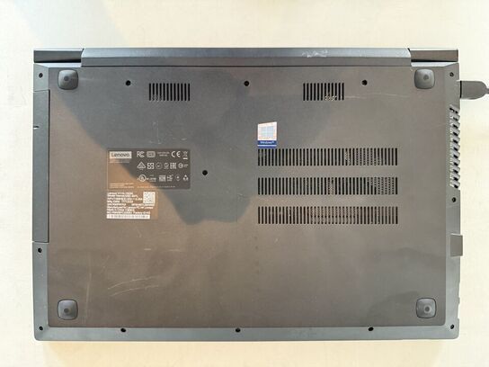 Bærbar computer LENOVO V110-15ISK