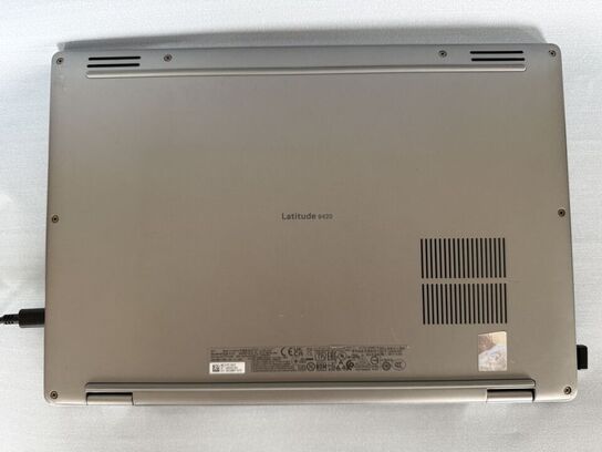 Bærbar computer DELL Latitude 9420