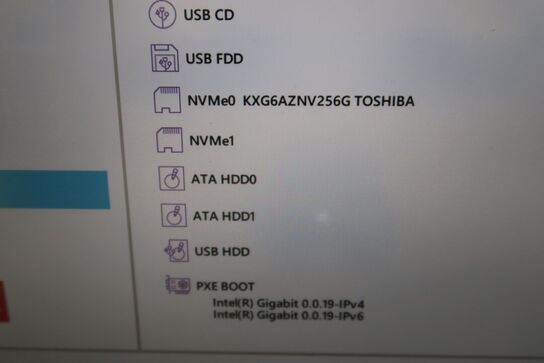 Bærbar computer LENOVO X1 Carbon 7th gen.