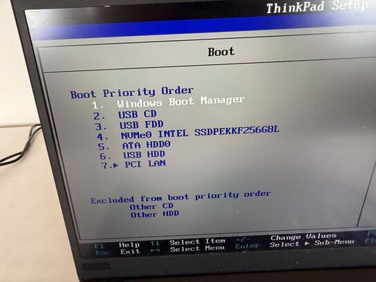 Bærbar computer LENOVO X1 Carbon 6th Gen.