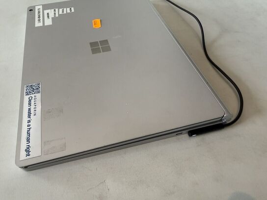 Bærbar computer MICROSOFT Surface Book 2