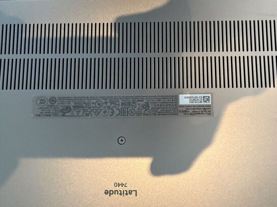 Bærbar computer DELL Latitude 7440