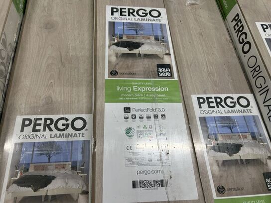 Pergo laminatgulv 14,6m2