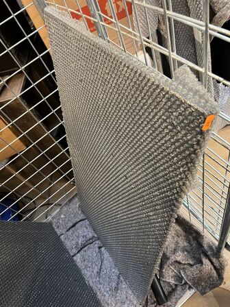 43" PHILLIPS PFS4131/12