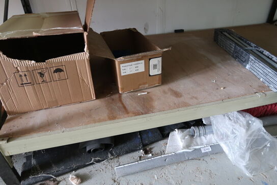 Lager & byggematerialer: Pallereol, værktøj mv. 