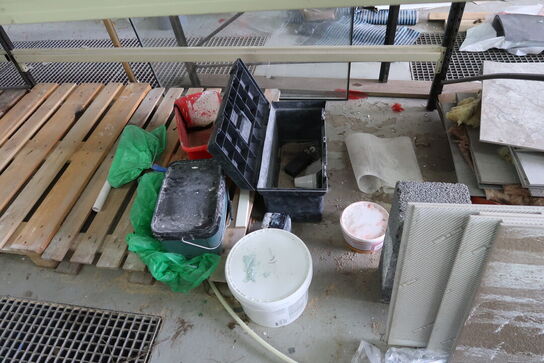 Pallereol m. indhold: Maling mv.  Model: Art No: 113529