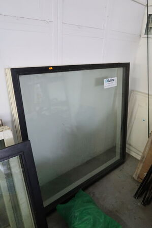 Vinduespartier OUTLINE Model: F3805/L6/357/ H3821/L3/921