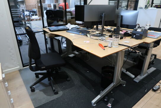 Fyns Hvidevare Levering ApS *Del 2 - Kontorinventar - Elektronik m.m.*