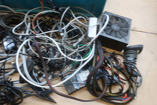 Div. Kabler/elektronik