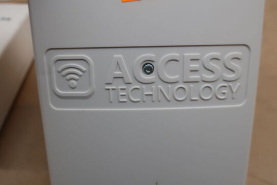 3 stk. network termination ACCESS TECHNOLOGY