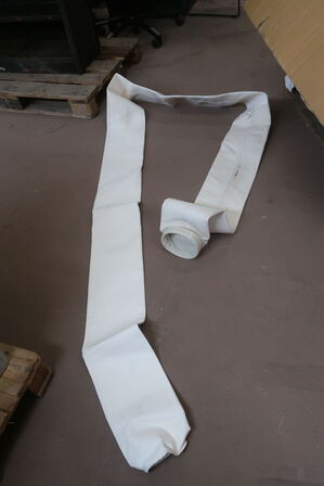 Ca. 80 stk. udsugningsposer 4,5 m Lang Ø 14 cm. 