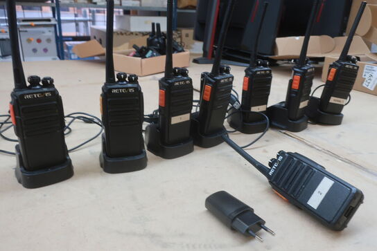 9 stk. Walkie-talkie RETEVIS RT24