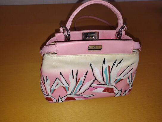 Fendi taske Birds of paradise Pekaboo 