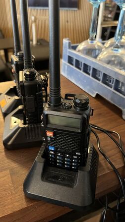 Walkie Talkie 4 Stk. BAOFENG + tilbehør