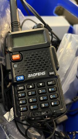 Walkie Talkie 4 Stk. BAOFENG + tilbehør