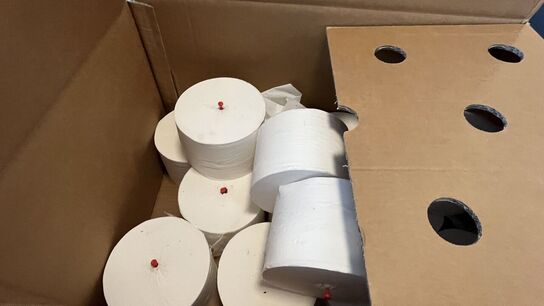 Blandet Lot: Toiletpapir, Skumsæbe, Hånddesinfektion PRIME