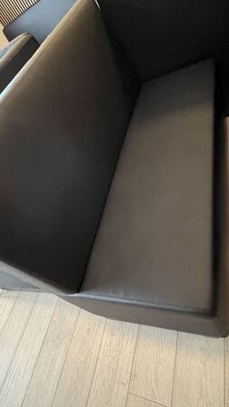 2 Stk  2 Pers. Sofa Moduler + 2 Borde