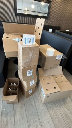 Blandet Lot: Toiletpapir, Skumsæbe, Hånddesinfektion PRIME