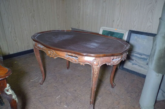 12 stk. møbler, sofa med ny stofrulle til ombetrækning