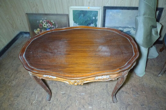 12 stk. møbler, sofa med ny stofrulle til ombetrækning