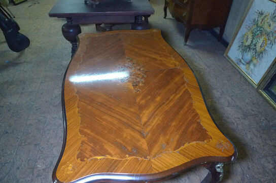 12 stk. møbler, sofa med ny stofrulle til ombetrækning