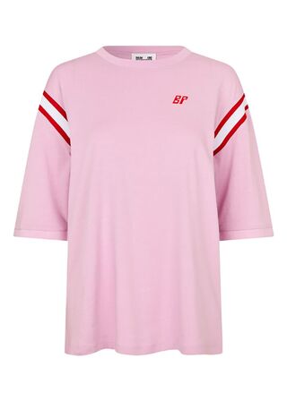 July BAUM UND PFERDGARTEN Str.: L